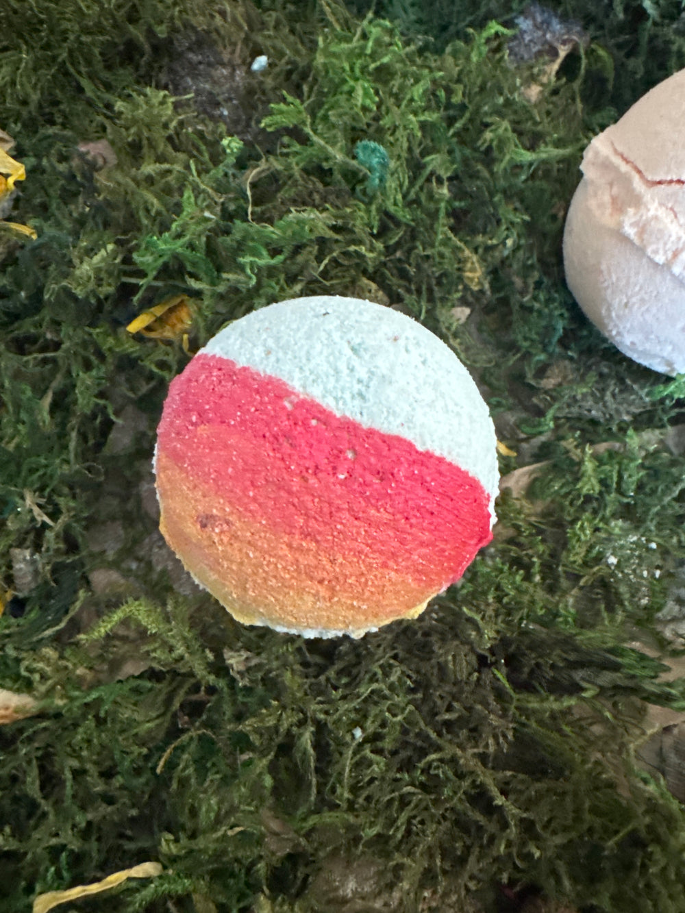 Bath Salts & Bombs - Horizon: Sandalwood, Green Apple & Lemon